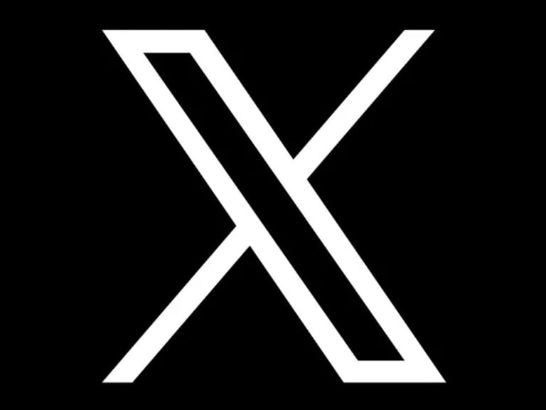 Logo Twitter baru yang dikirimkan pengguna yang menurut Musk mungkin akan dia sempurnakan nanti. (photo/Twitter/Elon Musk)